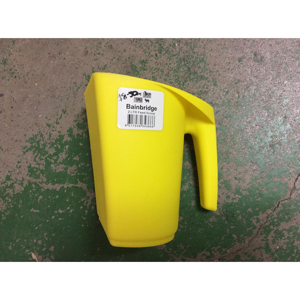2ltr Feed Scoop